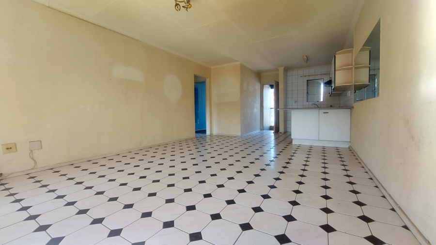 2 Bedroom Property for Sale in Oakdene Gauteng