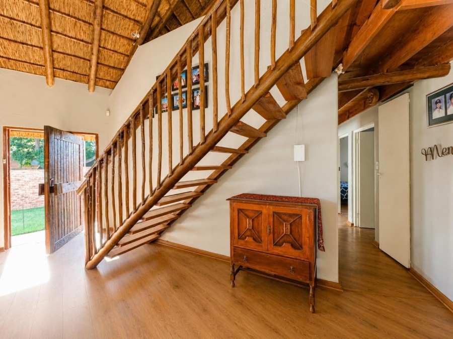 3 Bedroom Property for Sale in Garsfontein Gauteng