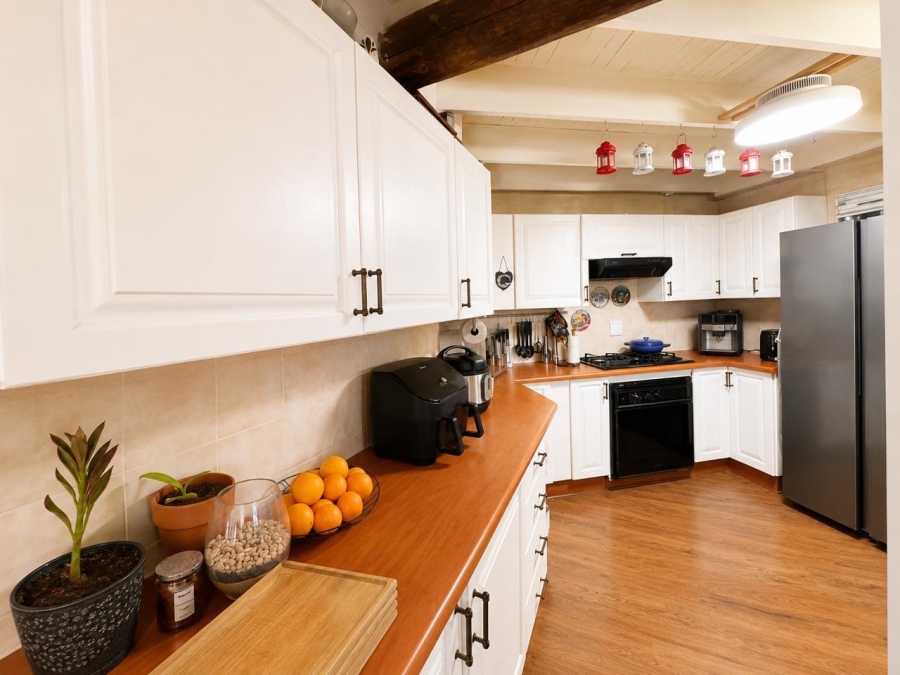 3 Bedroom Property for Sale in Garsfontein Gauteng