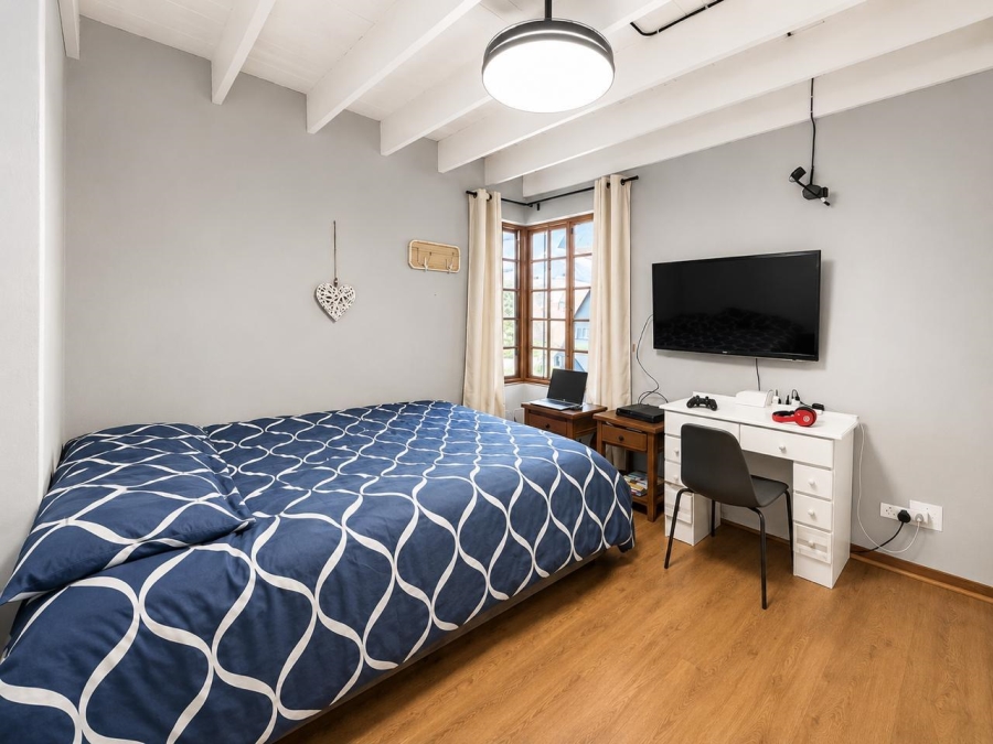 3 Bedroom Property for Sale in Garsfontein Gauteng