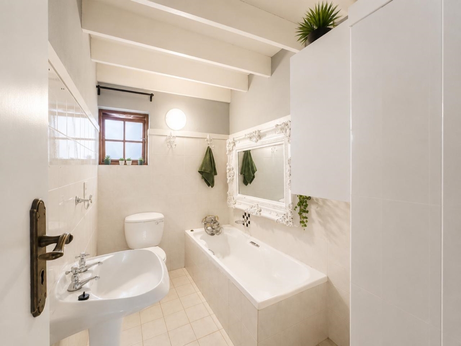 3 Bedroom Property for Sale in Garsfontein Gauteng