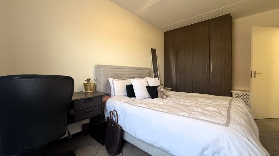 2 Bedroom Property for Sale in The Reeds Gauteng