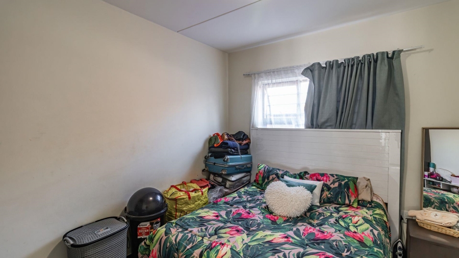 2 Bedroom Property for Sale in The Reeds Gauteng