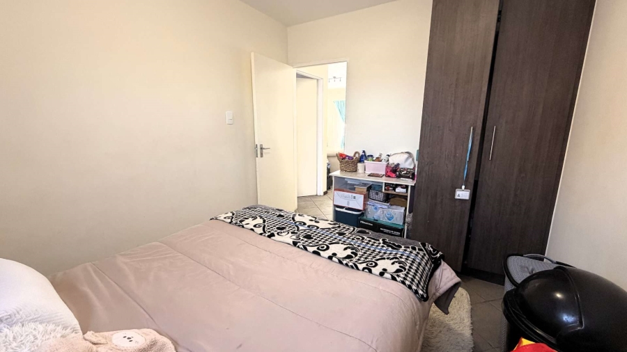 2 Bedroom Property for Sale in The Reeds Gauteng