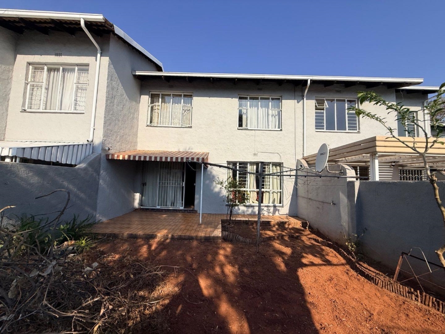 3 Bedroom Property for Sale in Florida North Gauteng