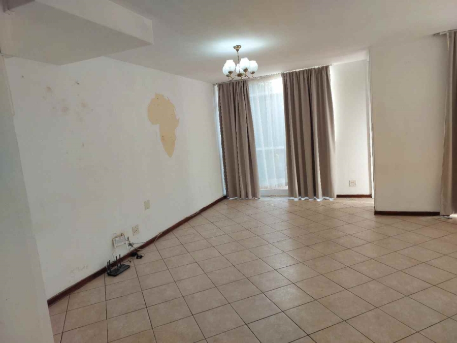 To Let 3 Bedroom Property for Rent in Bramley Gauteng