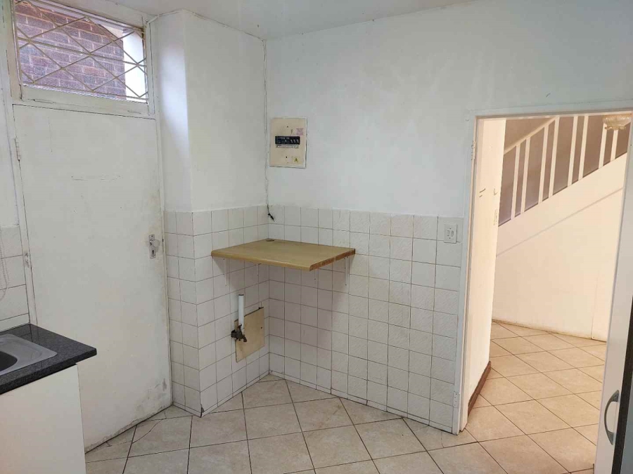 To Let 3 Bedroom Property for Rent in Bramley Gauteng