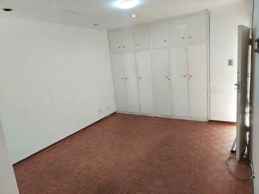 To Let 3 Bedroom Property for Rent in Bramley Gauteng