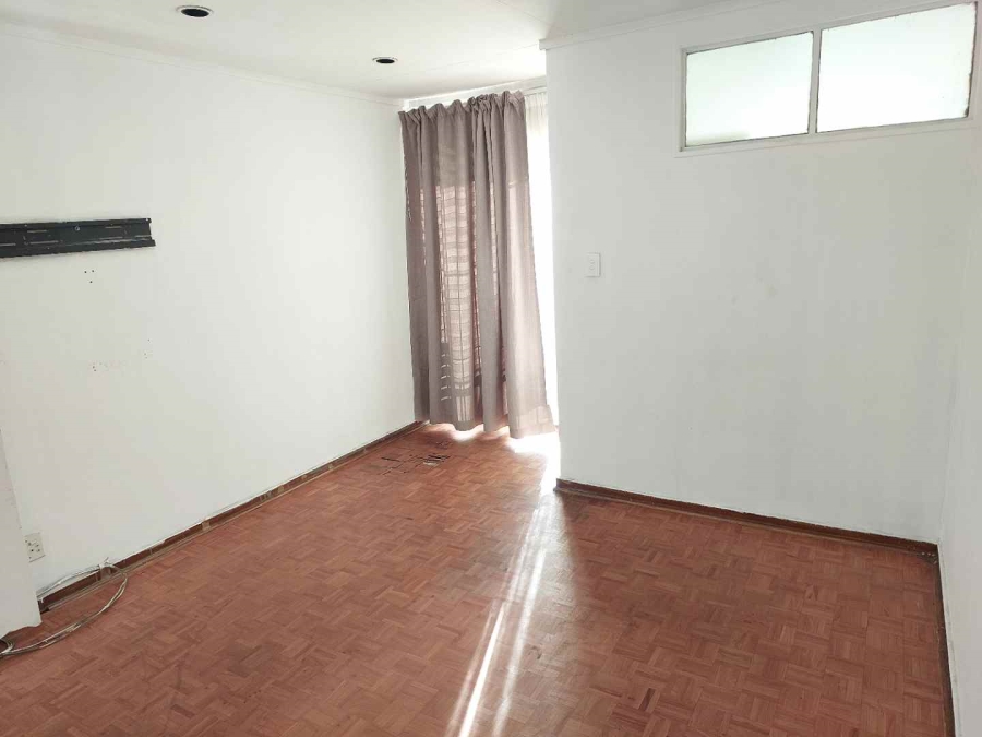 To Let 3 Bedroom Property for Rent in Bramley Gauteng