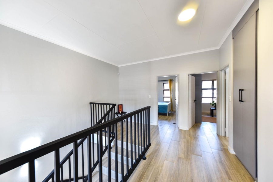 3 Bedroom Property for Sale in Olympus Gauteng