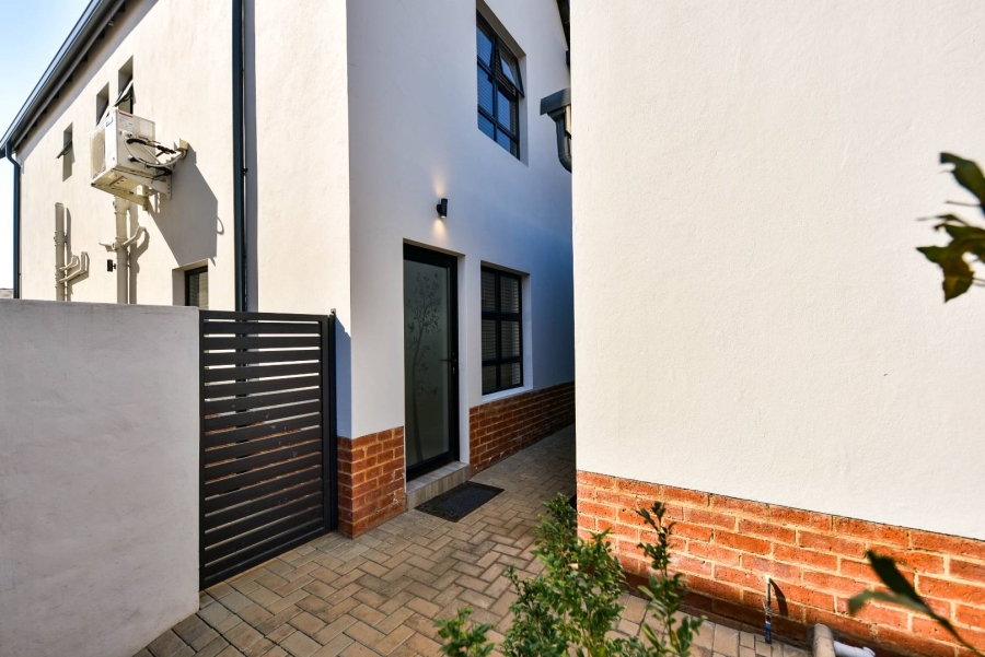 3 Bedroom Property for Sale in Olympus Gauteng