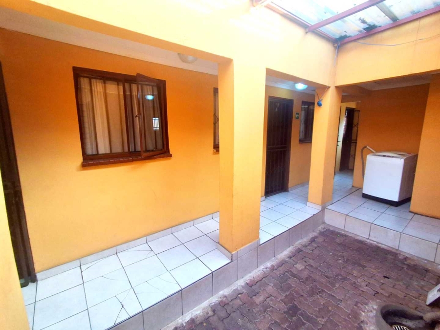 13 Bedroom Property for Sale in Jan Hofmeyer Gauteng