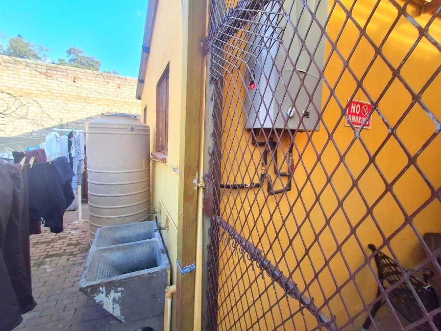 13 Bedroom Property for Sale in Jan Hofmeyer Gauteng