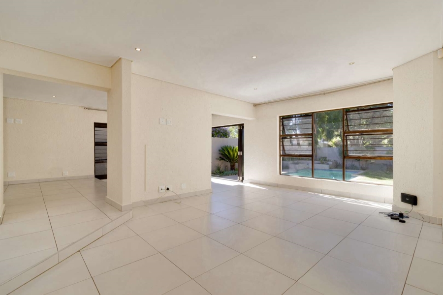 3 Bedroom Property for Sale in Fourways Gardens Gauteng