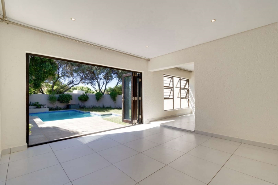 3 Bedroom Property for Sale in Fourways Gardens Gauteng