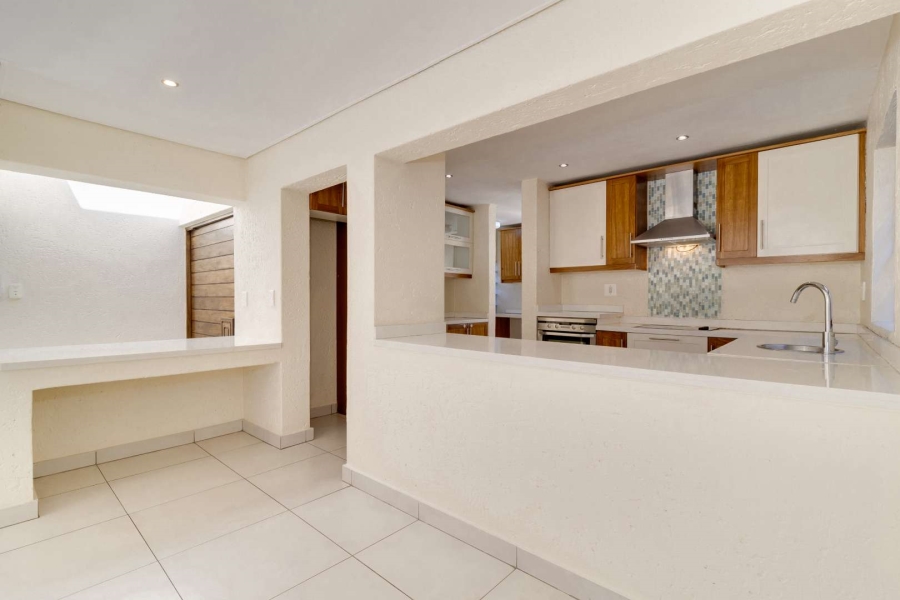 3 Bedroom Property for Sale in Fourways Gardens Gauteng