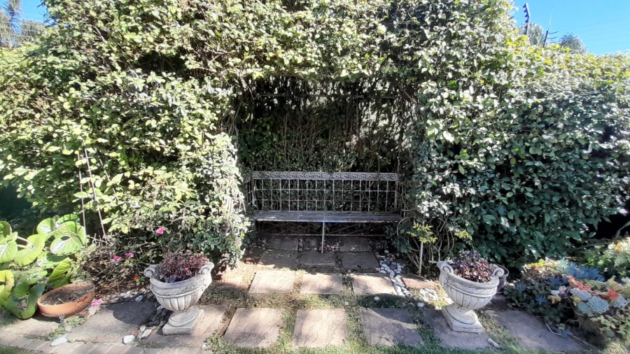 3 Bedroom Property for Sale in Glen Marais Gauteng