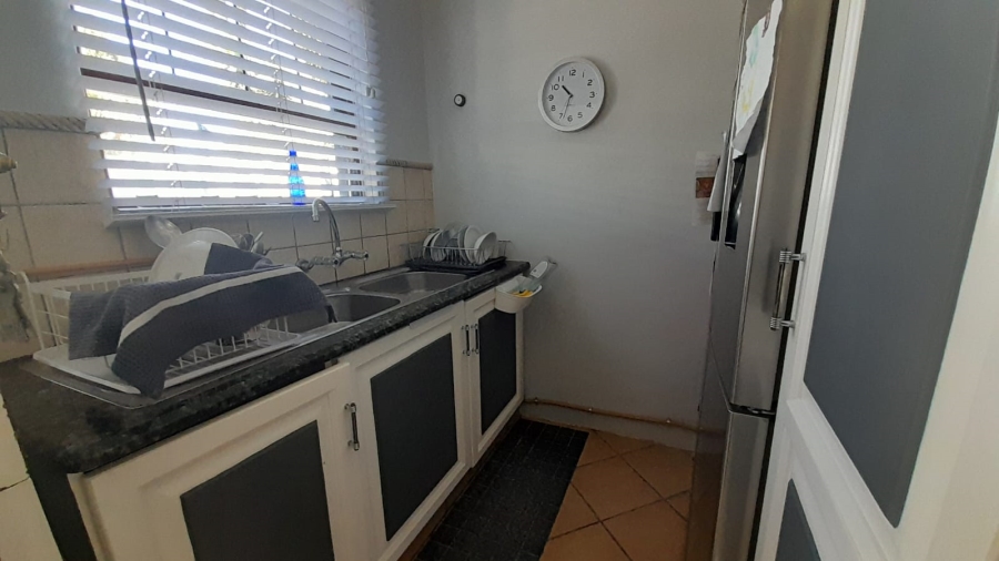 3 Bedroom Property for Sale in Glen Marais Gauteng