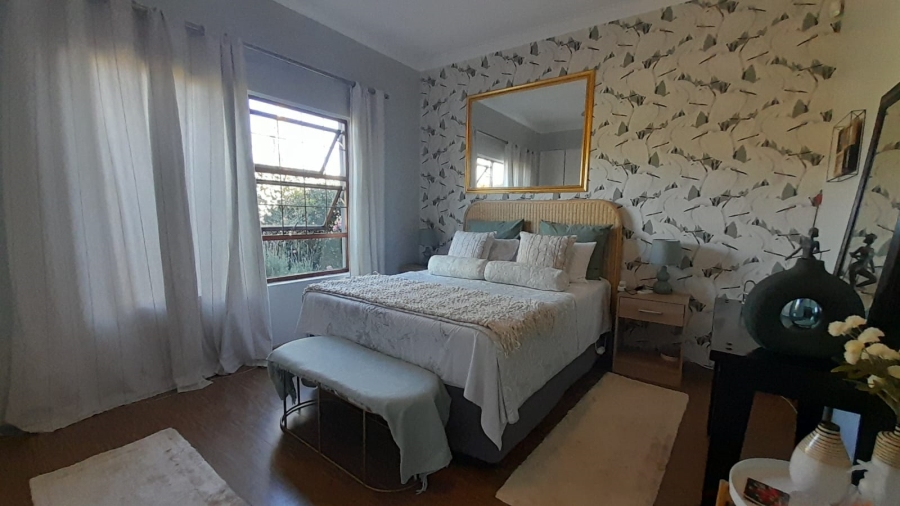 3 Bedroom Property for Sale in Glen Marais Gauteng