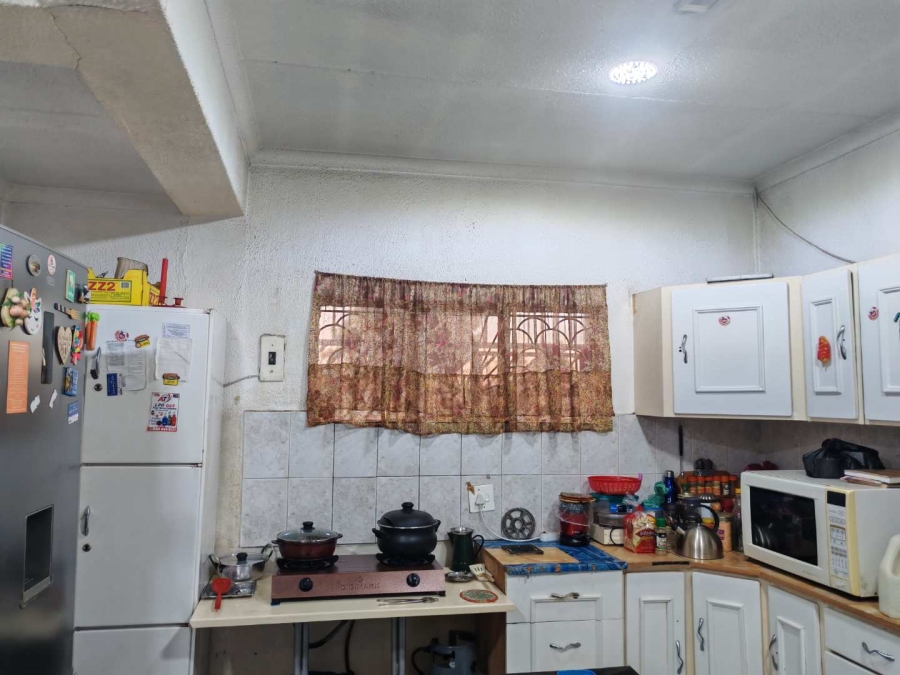 4 Bedroom Property for Sale in Lenasia Ext 3 Gauteng