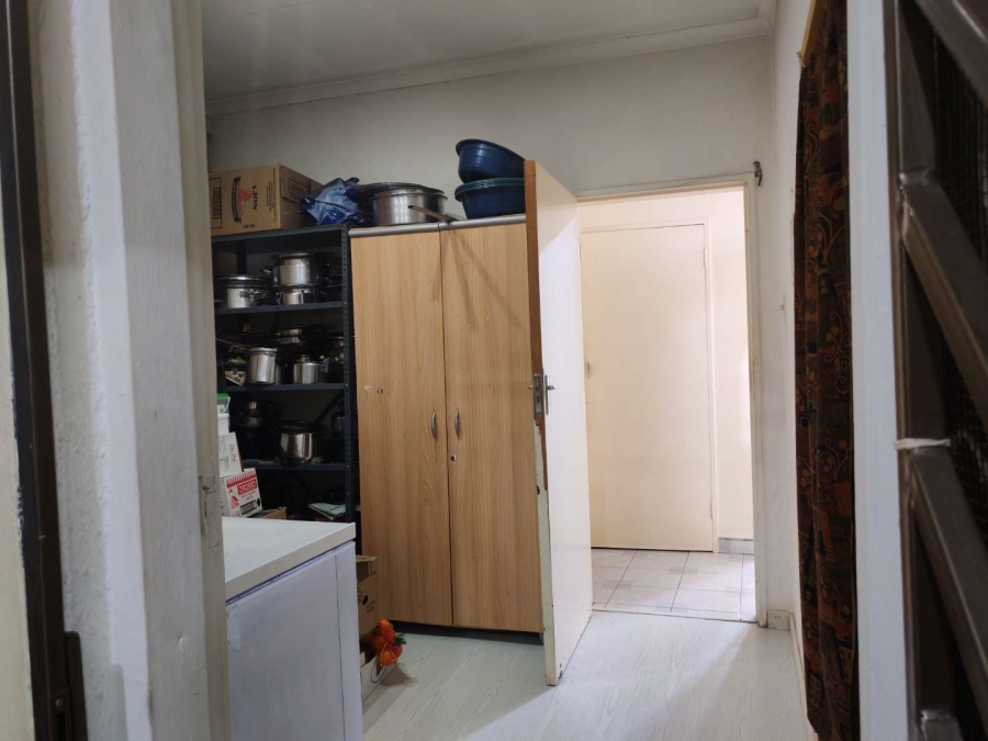 4 Bedroom Property for Sale in Lenasia Ext 3 Gauteng