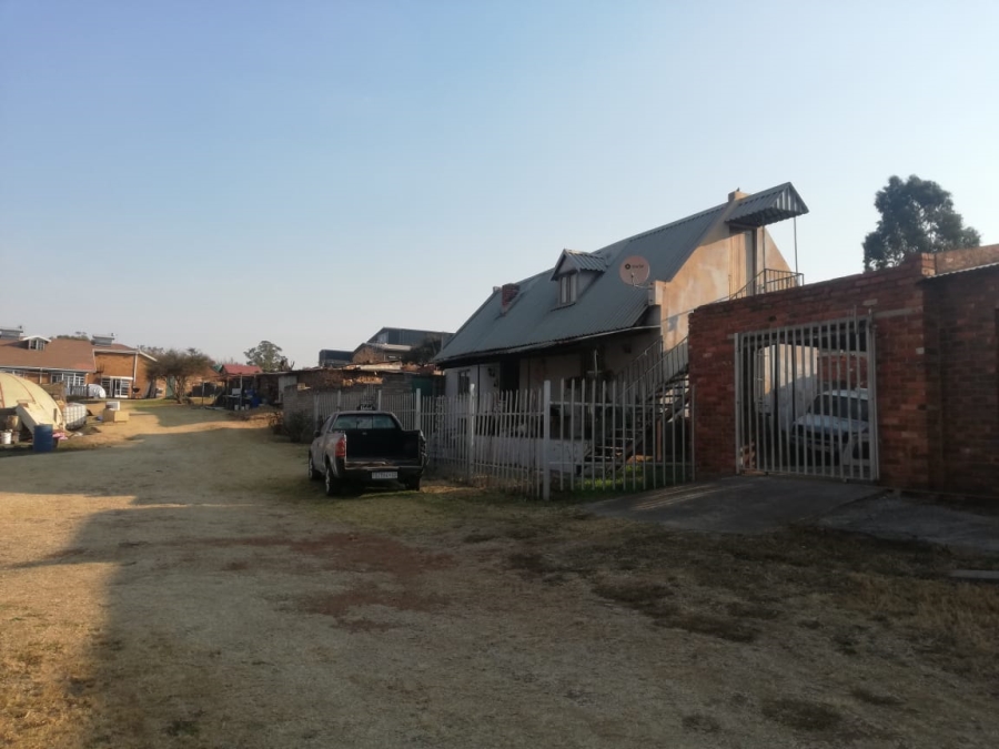 26 Bedroom Property for Sale in Witkop Gauteng