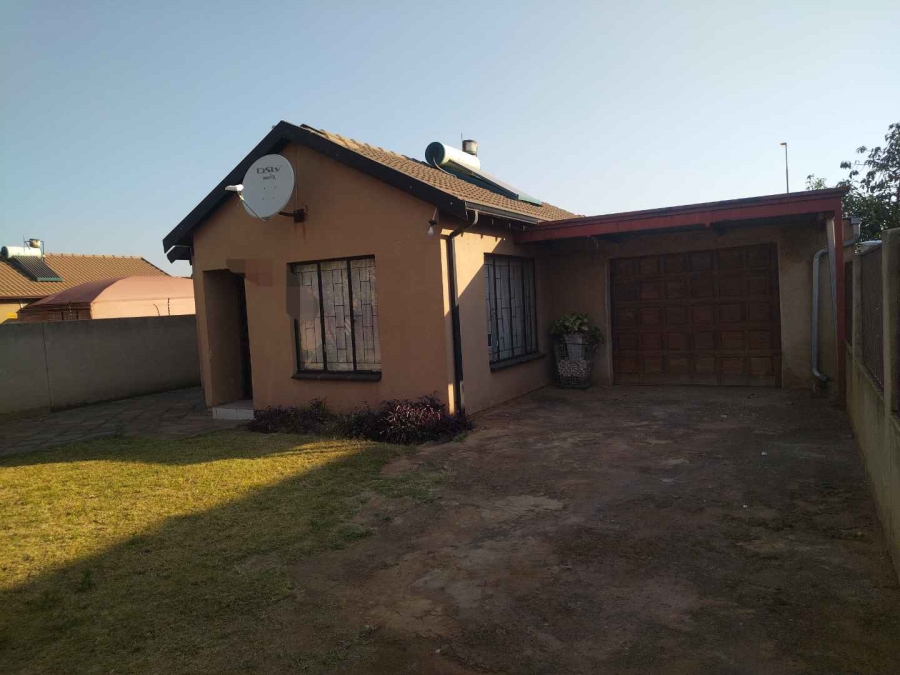 3 Bedroom Property for Sale in Soshanguve VV Gauteng