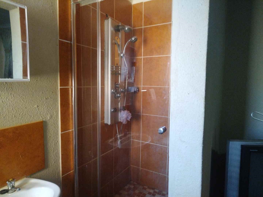 3 Bedroom Property for Sale in Soshanguve VV Gauteng