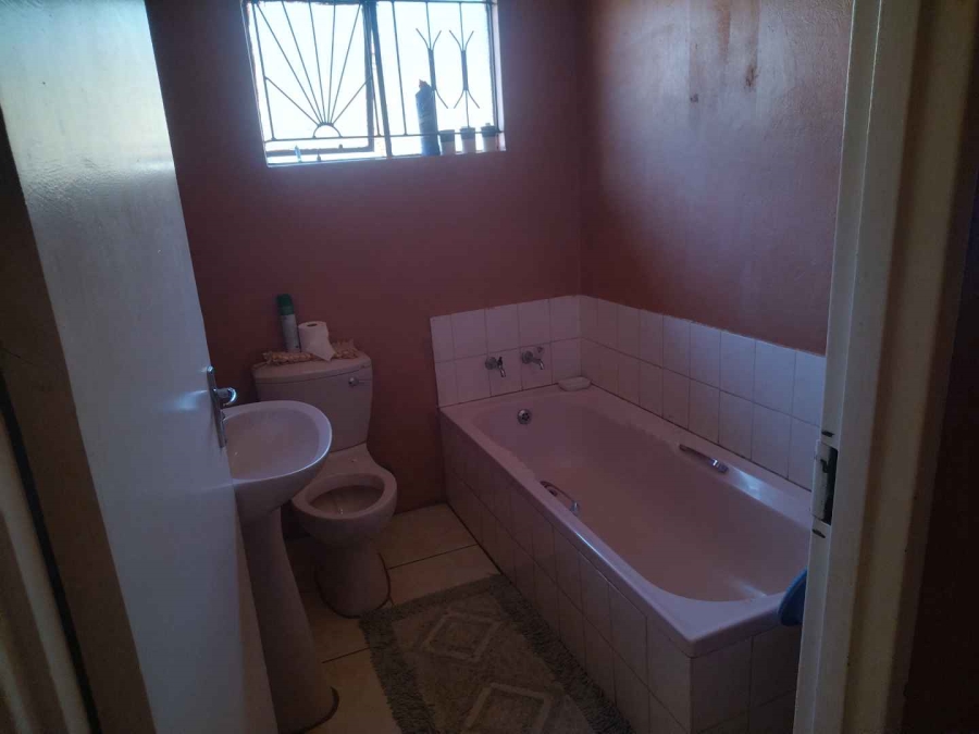 3 Bedroom Property for Sale in Mabopane Unit S Gauteng