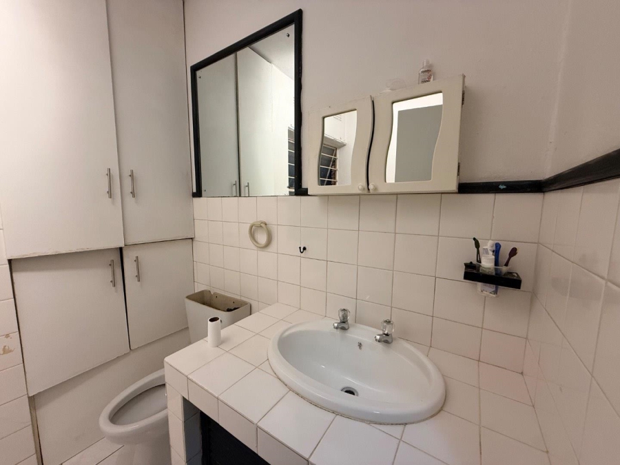 2 Bedroom Property for Sale in Windsor Gauteng