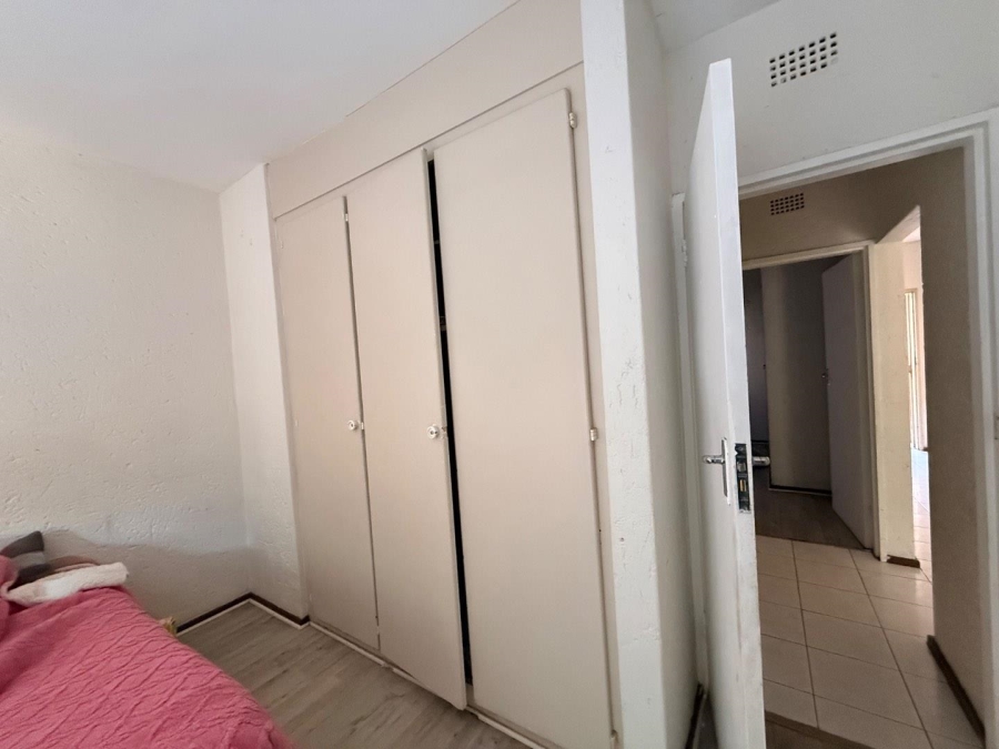 2 Bedroom Property for Sale in Windsor Gauteng