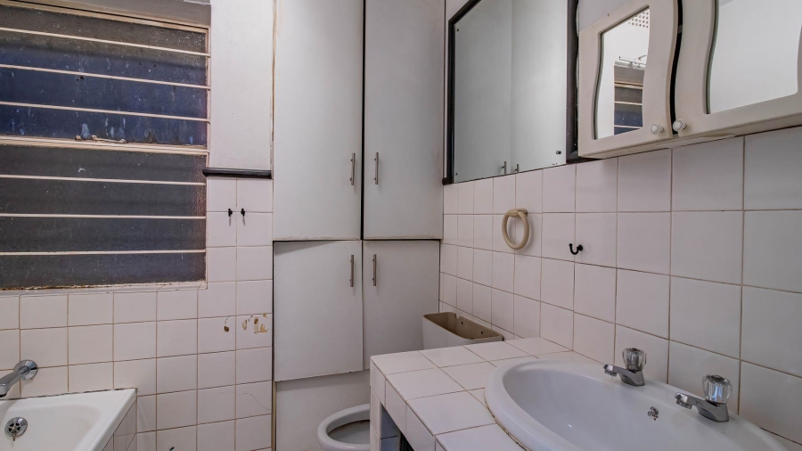 2 Bedroom Property for Sale in Windsor Gauteng