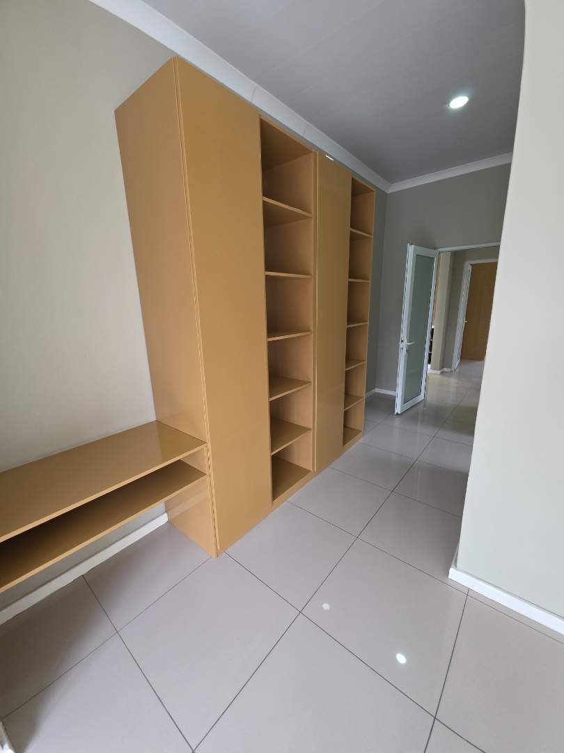 To Let 2 Bedroom Property for Rent in Morningside Manor Gauteng