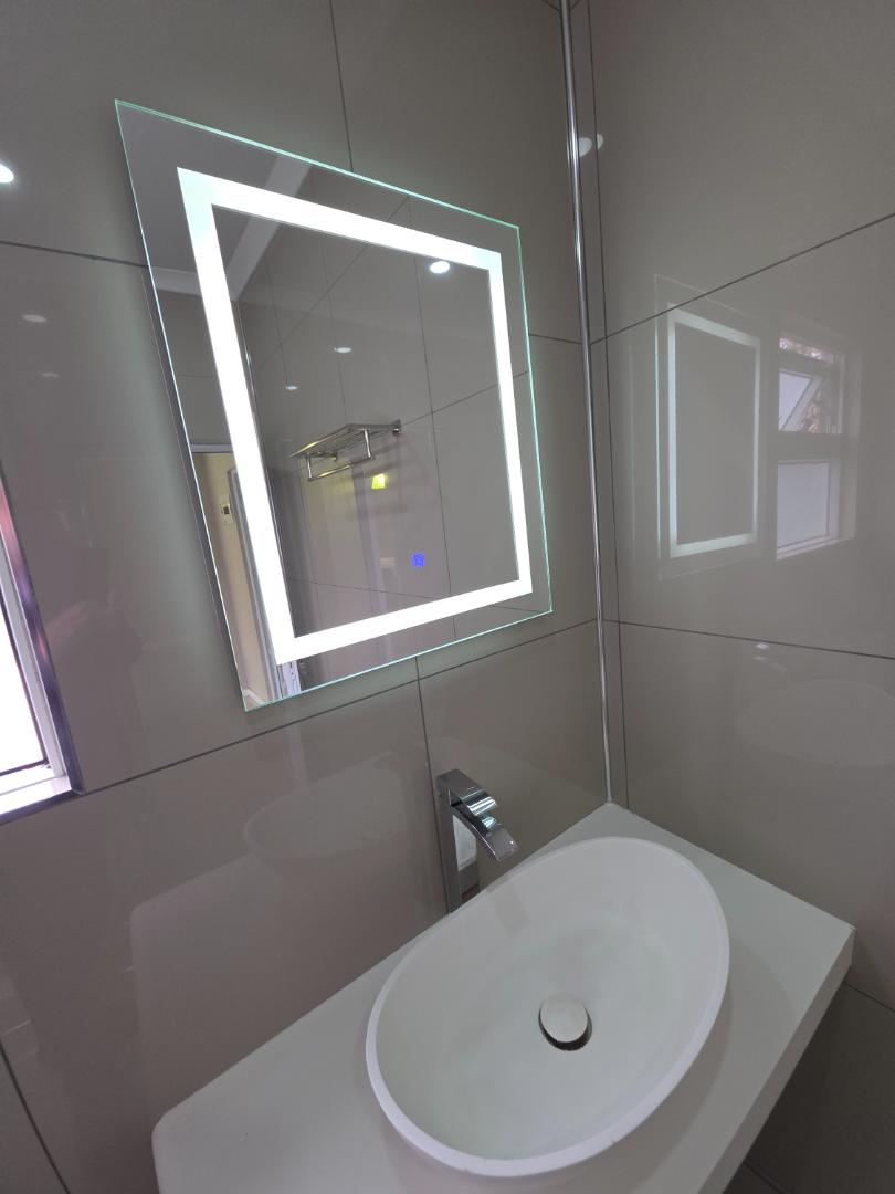 To Let 2 Bedroom Property for Rent in Morningside Manor Gauteng