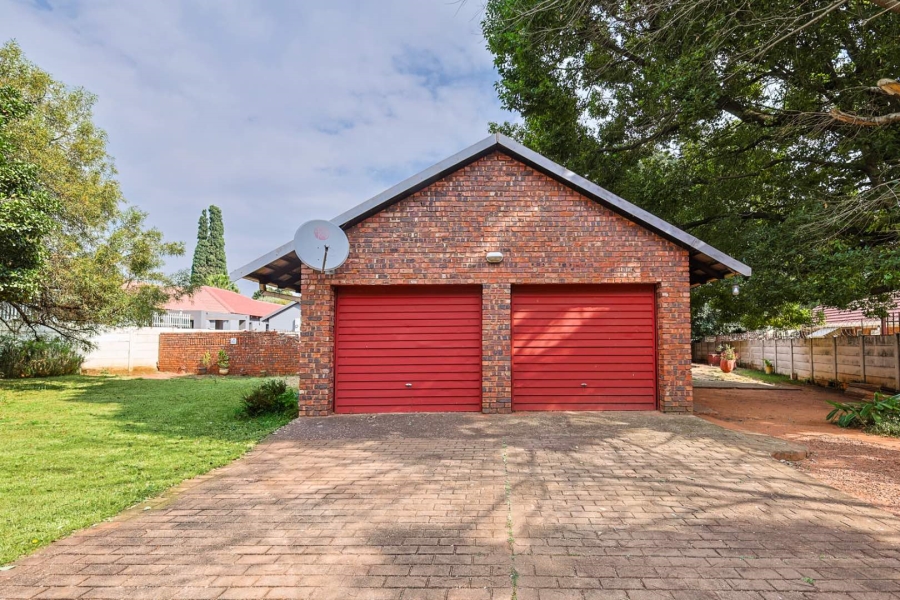 3 Bedroom Property for Sale in Meyerspark Gauteng