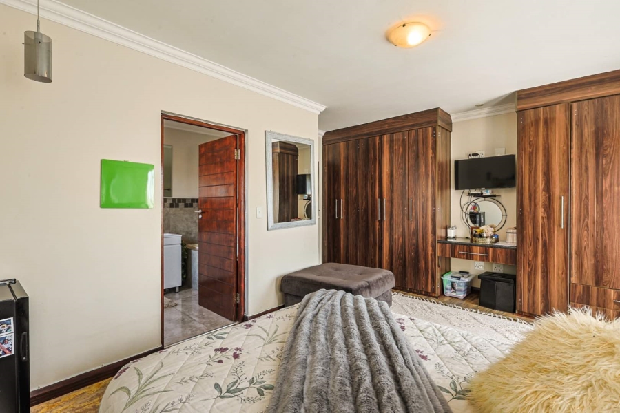 3 Bedroom Property for Sale in The Meadows Estate Gauteng