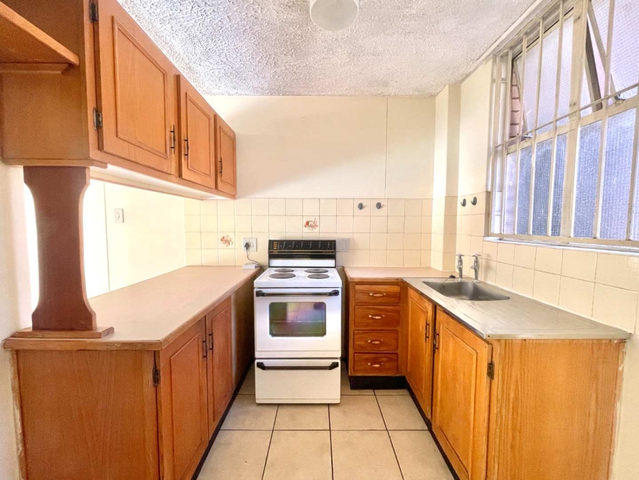1 Bedroom Property for Sale in Wonderboom South Gauteng