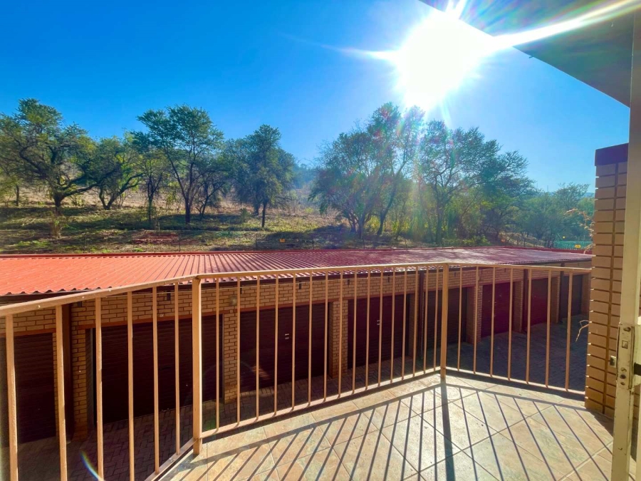 1 Bedroom Property for Sale in Wonderboom South Gauteng