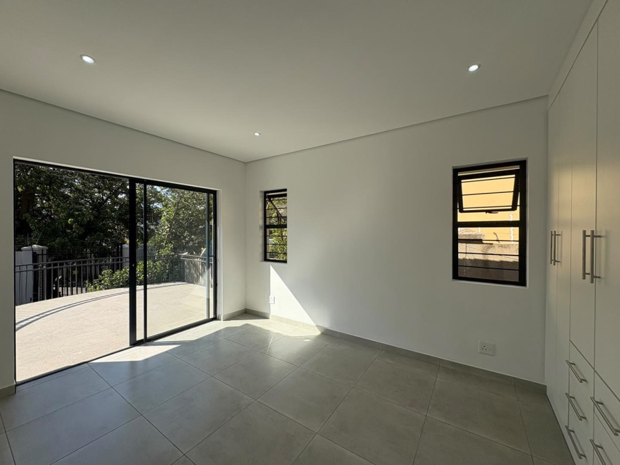 3 Bedroom Property for Sale in Mondeor Gauteng