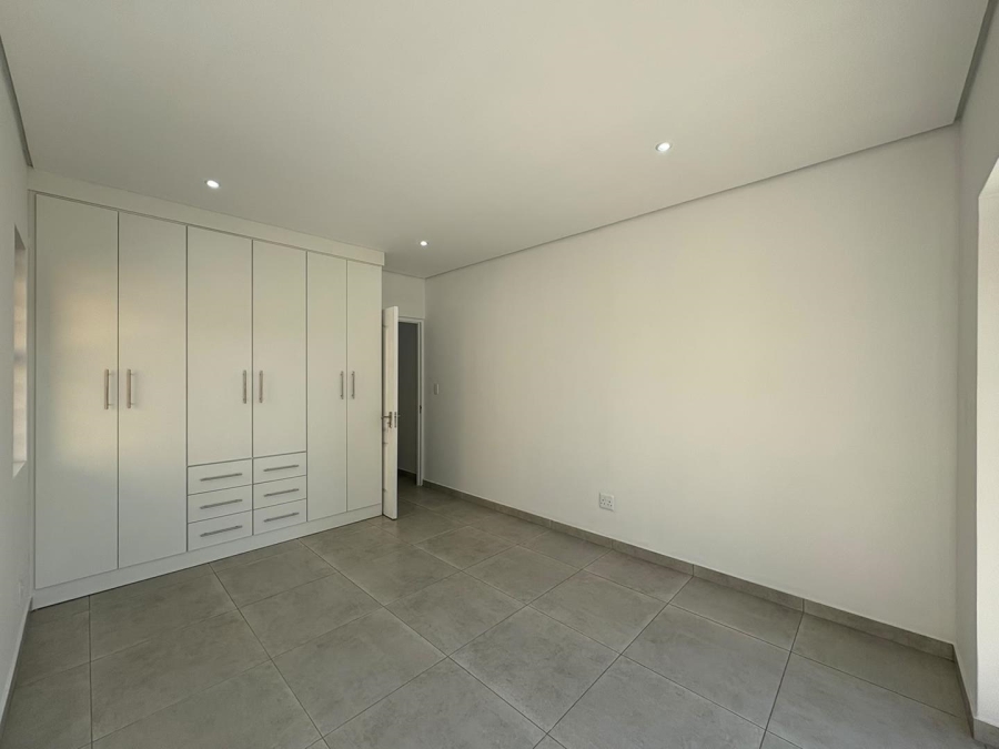 3 Bedroom Property for Sale in Mondeor Gauteng
