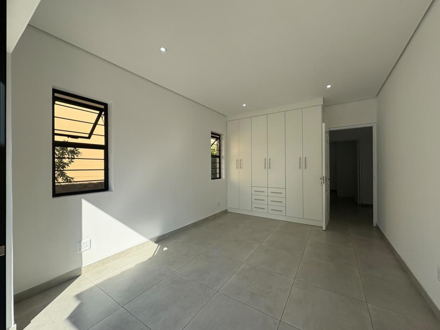 3 Bedroom Property for Sale in Mondeor Gauteng