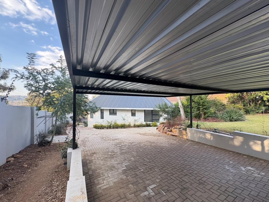 3 Bedroom Property for Sale in Mondeor Gauteng