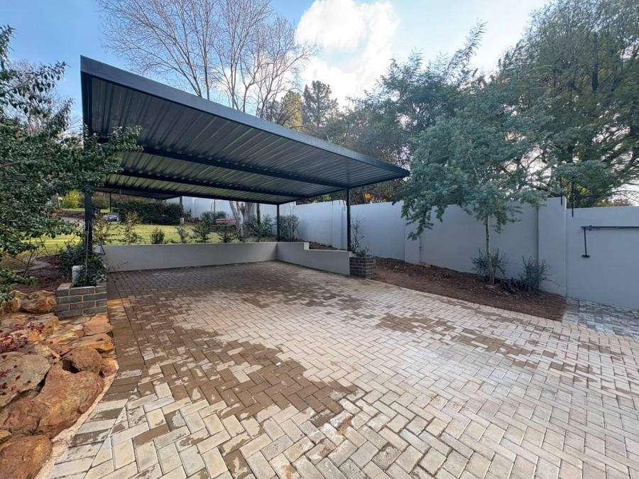 3 Bedroom Property for Sale in Mondeor Gauteng