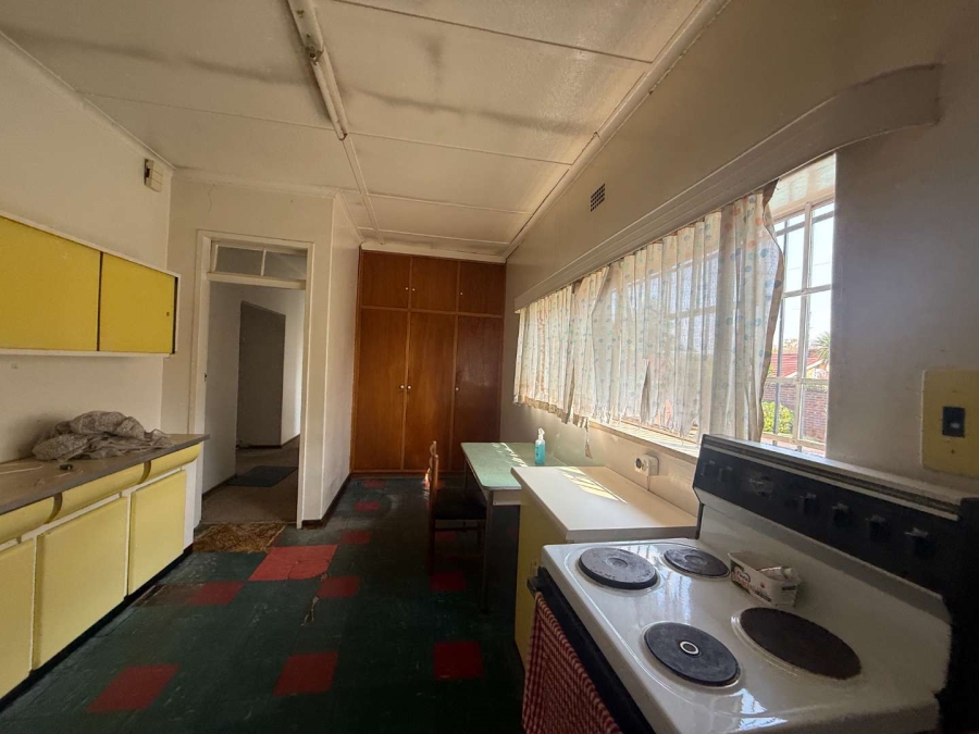 To Let 3 Bedroom Property for Rent in Florida Gauteng