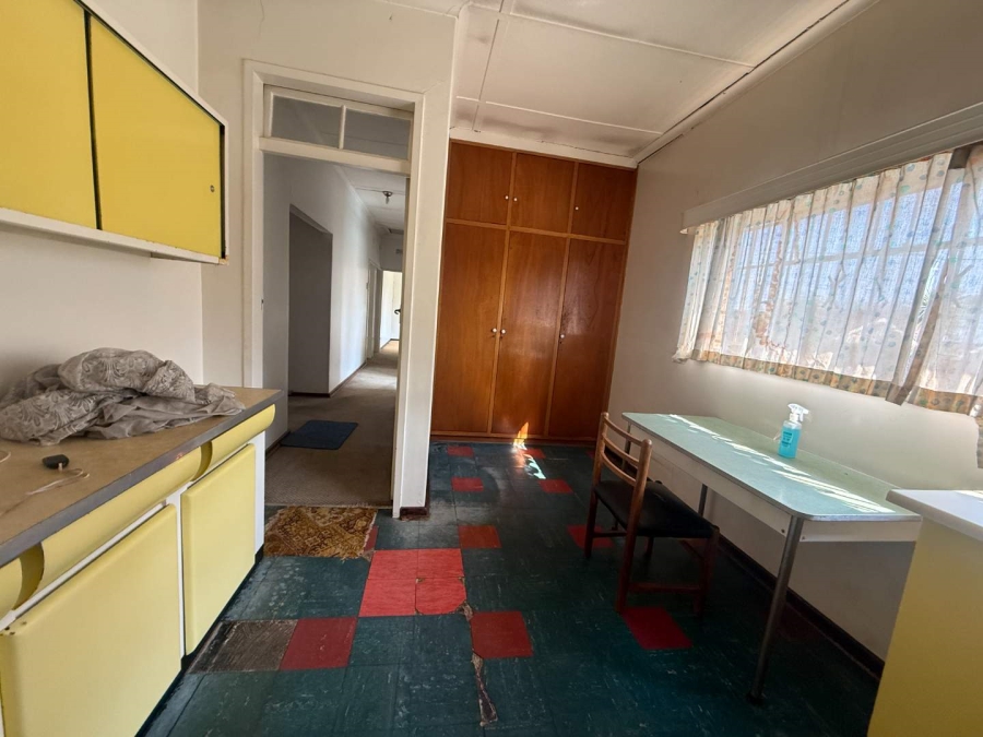 To Let 3 Bedroom Property for Rent in Florida Gauteng