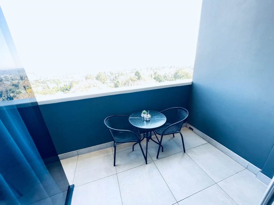To Let 1 Bedroom Property for Rent in Illovo Gauteng