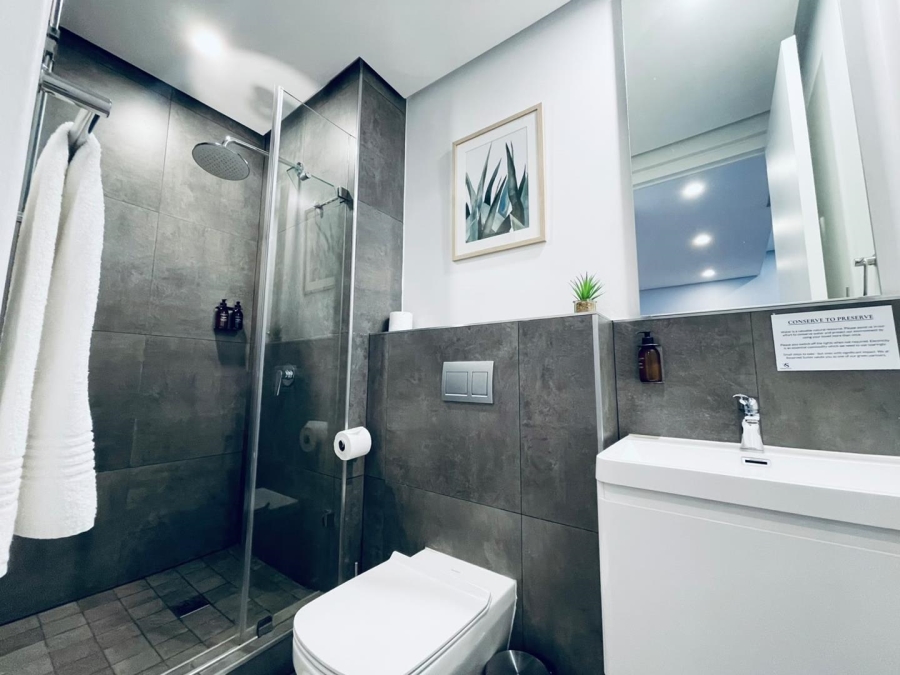 To Let 1 Bedroom Property for Rent in Illovo Gauteng