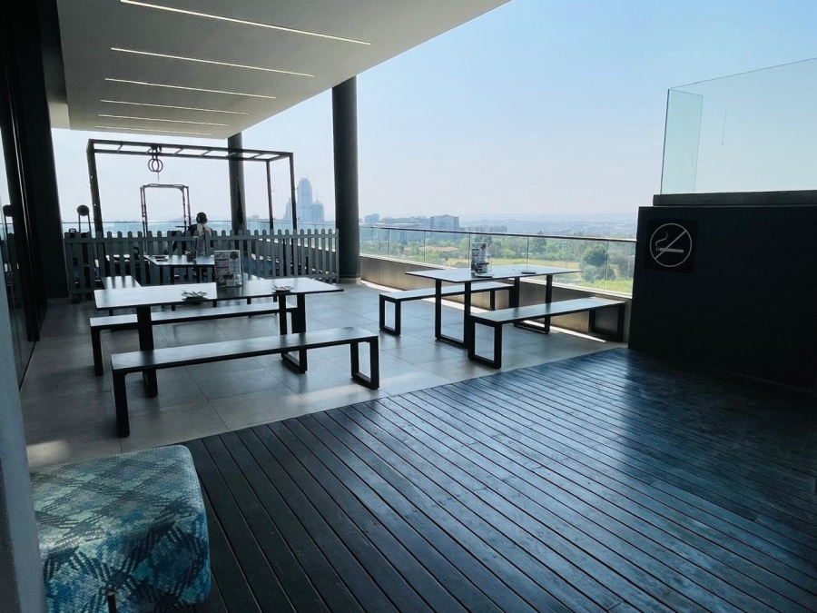 To Let 1 Bedroom Property for Rent in Illovo Gauteng
