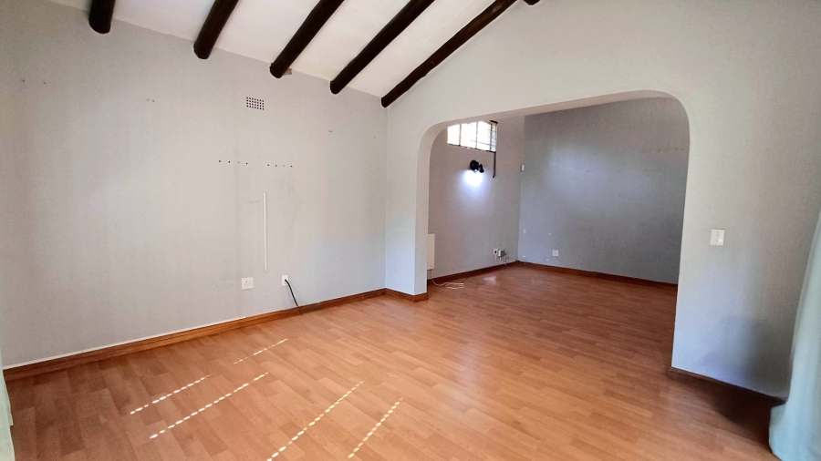 To Let 4 Bedroom Property for Rent in Weltevreden Park Gauteng