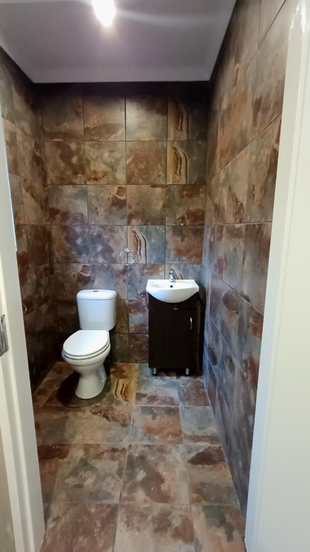 To Let 4 Bedroom Property for Rent in Weltevreden Park Gauteng